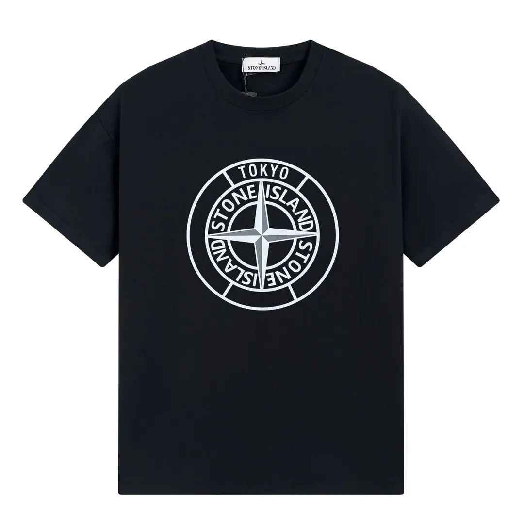 W656#P110💰 [Stone lsland/Stone Island summer new Tokyo limited print pattern short-sleeved T-shirt] ⚠️[Original creation with high control of details] - Made of 260 grams of combed cotton with 32 count double yarn, soft and comfortable to the touch, sweat-absorbent and breathable. - Simple, basic and versatile style, original single quality, the first choice for couples. - Made by a large factory, four needles and five threads on the shoulder, neat alignment, high quality workmanship. - Same style for men and women, very versatile One piece by hand, the details are clearly visible. Color: Black White Size: M L